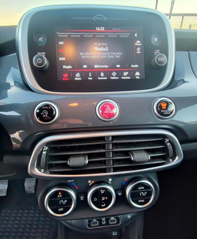 Fiat 500L Cross 2019