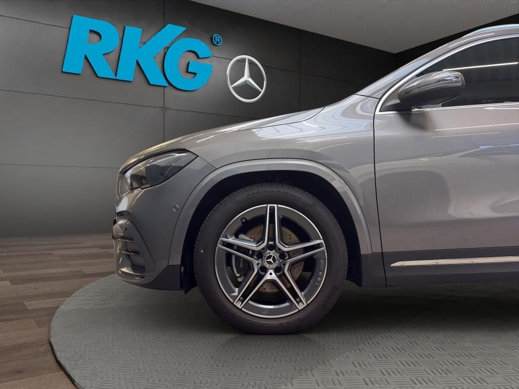 Mercedes-Benz GLA 200 2025