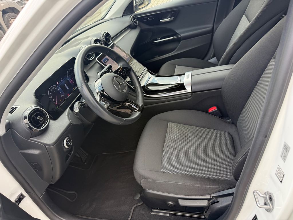Mercedes-Benz C 200 2022