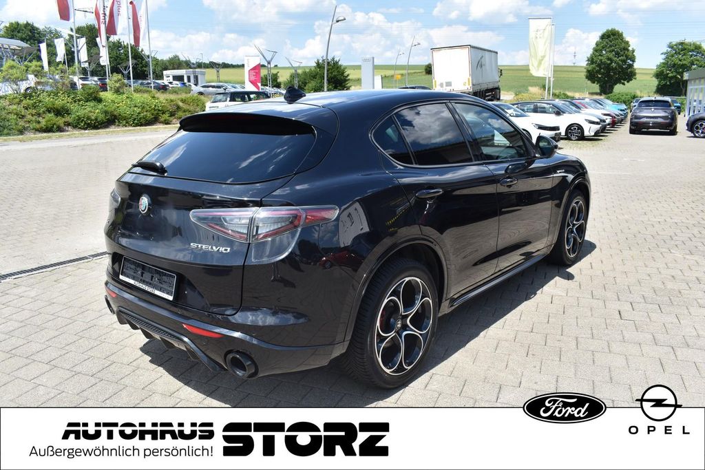 Alfa Romeo Stelvio 2024