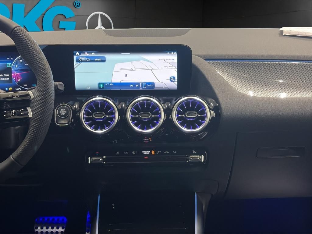 Mercedes-Benz GLA 200 2025