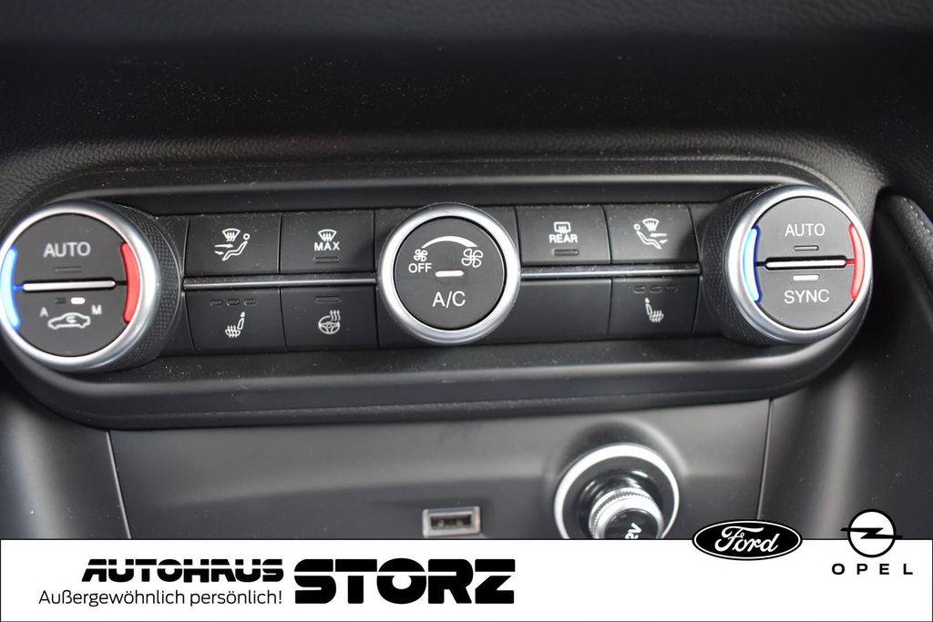 Alfa Romeo Stelvio 2024