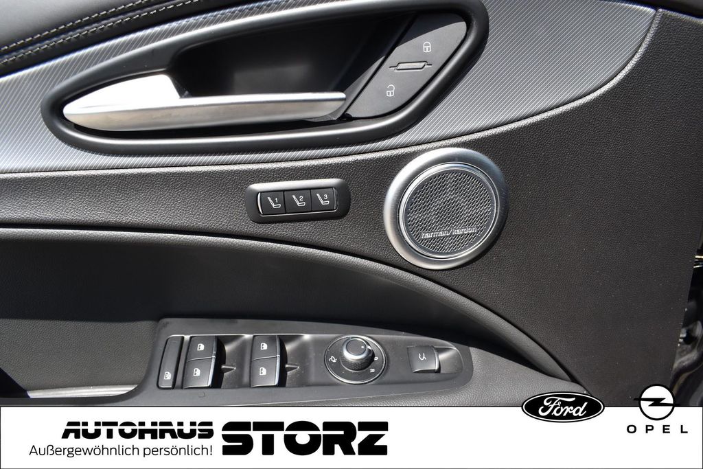 Alfa Romeo Stelvio 2024