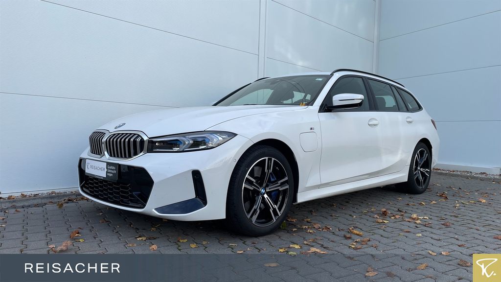 BMW 330 2024