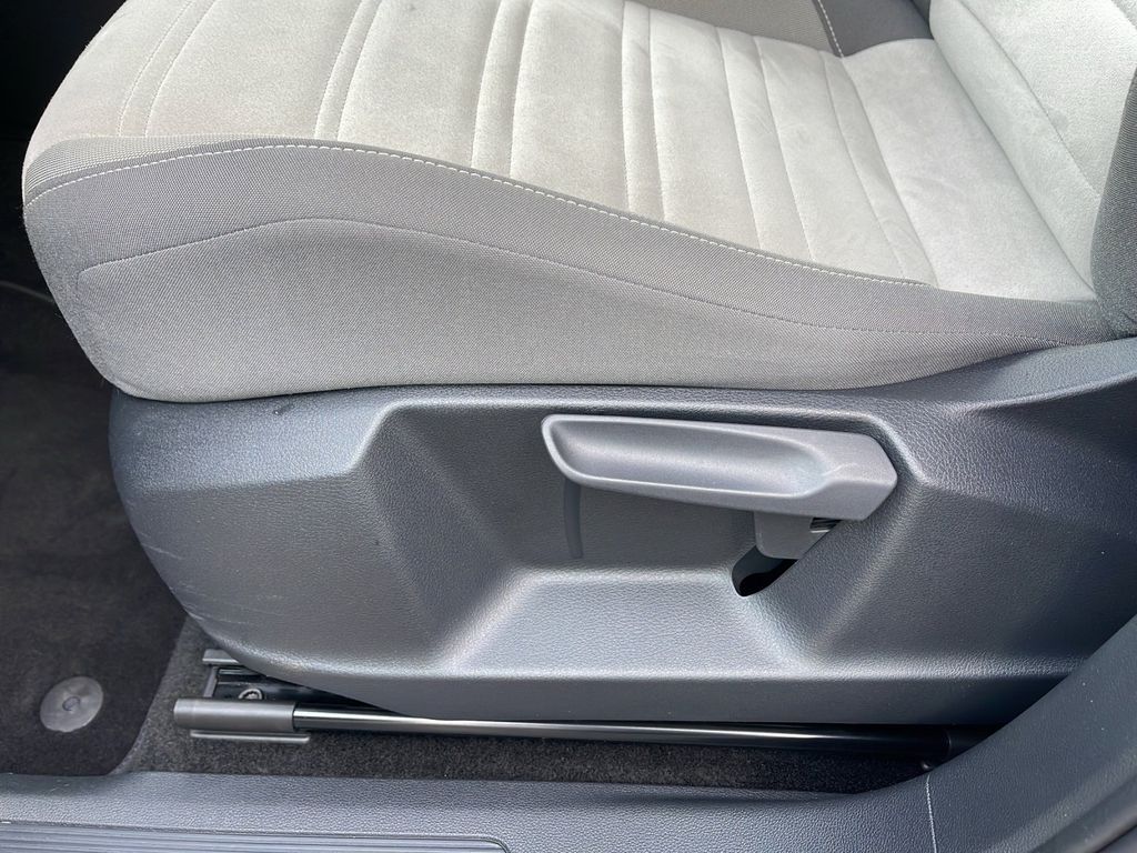 Volkswagen Touran 2025