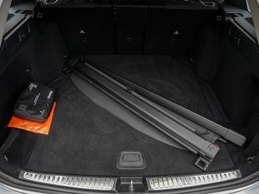 Mercedes-Benz C 300 2023