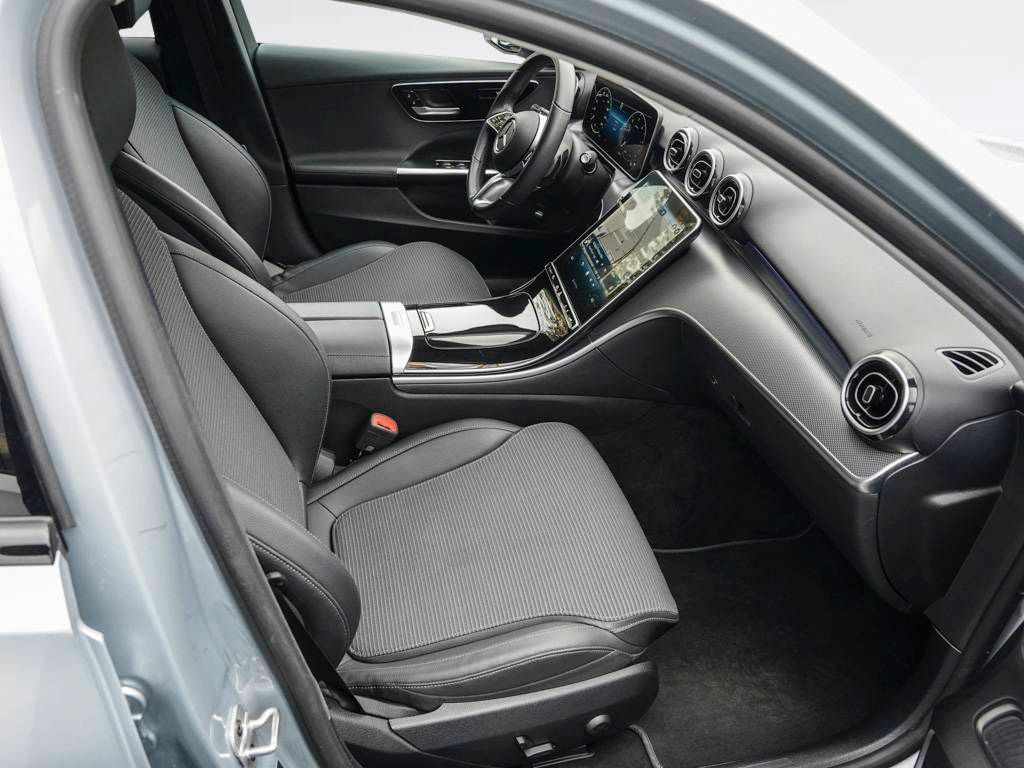 Mercedes-Benz C 300 2023