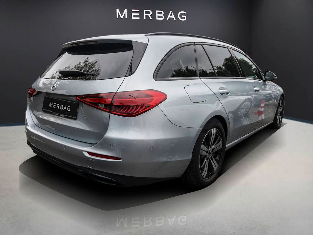 Mercedes-Benz C 300 2023