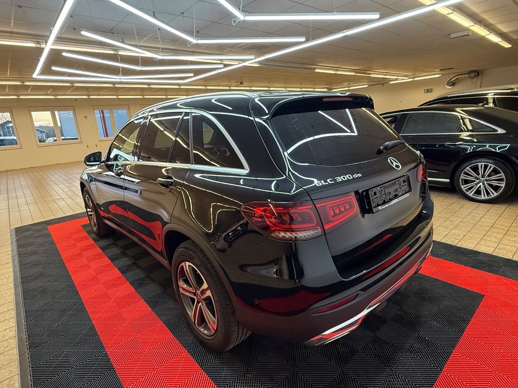 Mercedes-Benz GLC 300 2020