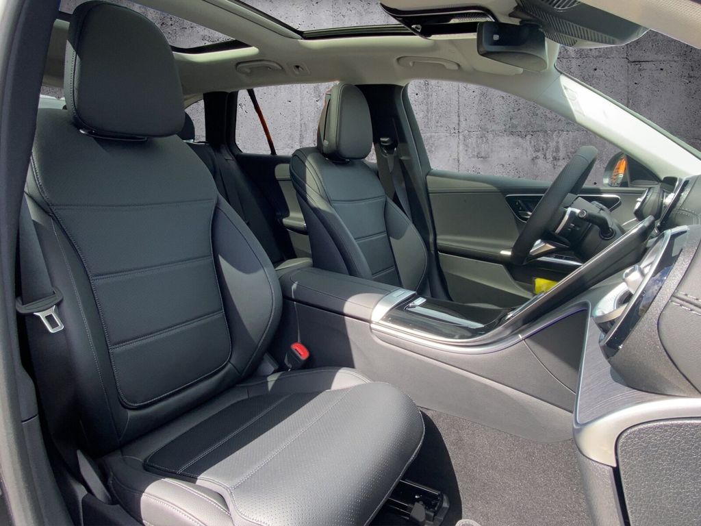 Mercedes-Benz C 300 2023