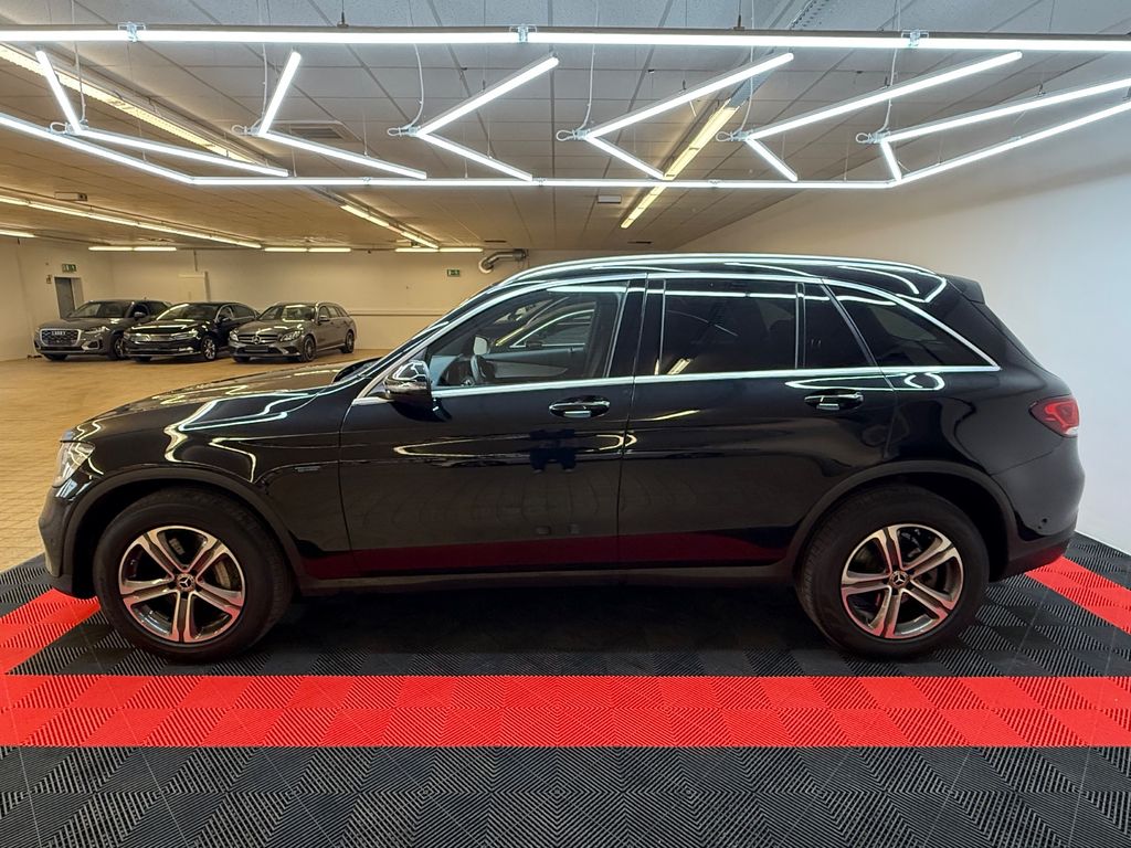 Mercedes-Benz GLC 300 2020