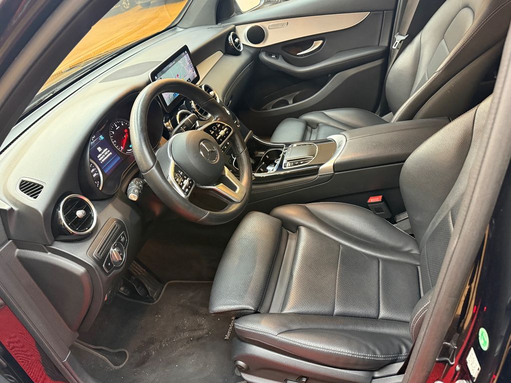 Mercedes-Benz GLC 300 2020