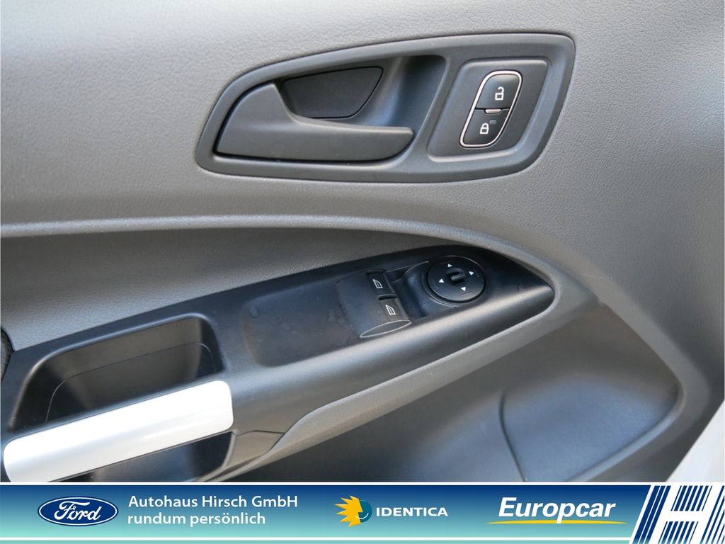 Ford Tourneo Courier 2021