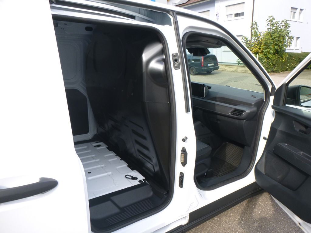 Ford Transit Courier 2025