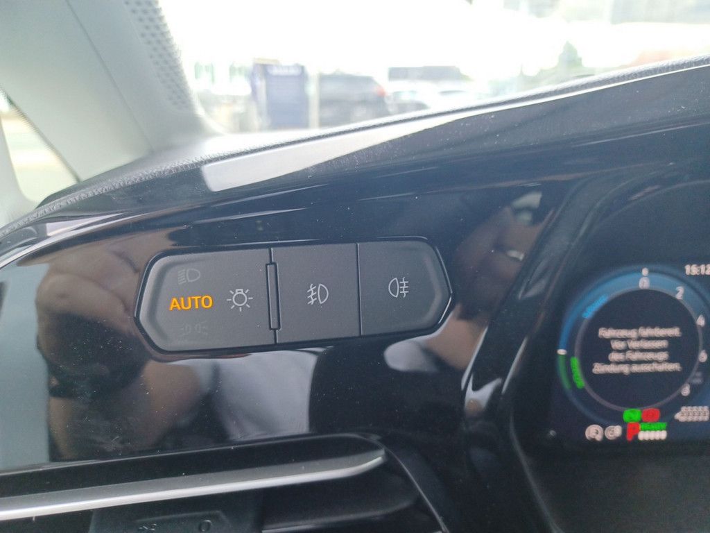 Ford Grand Tourneo 2025