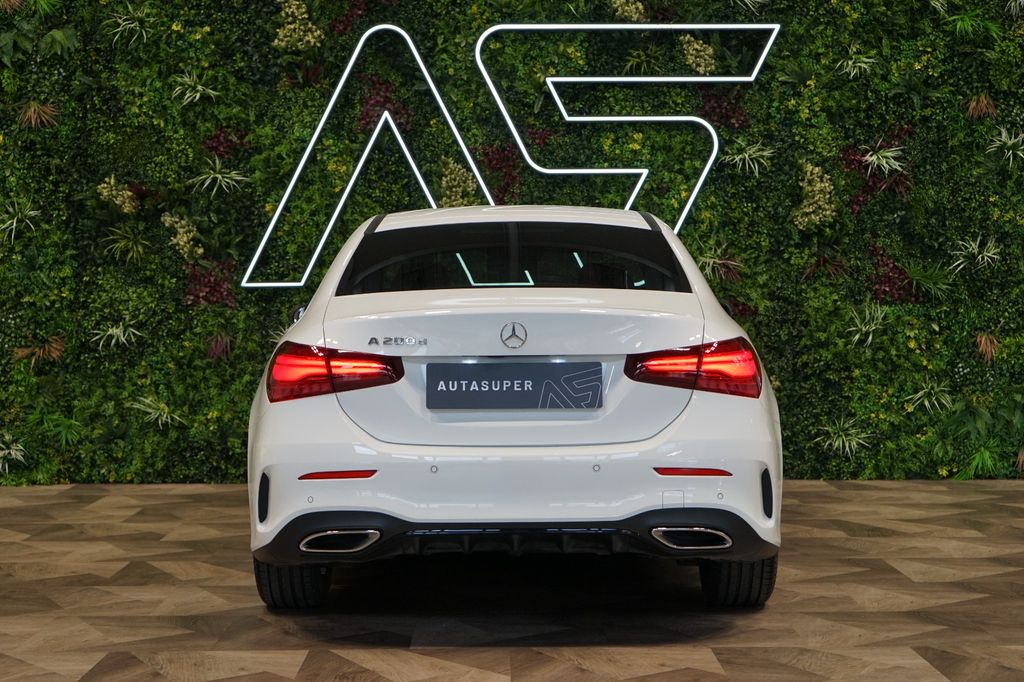 Mercedes-Benz A 200 2024