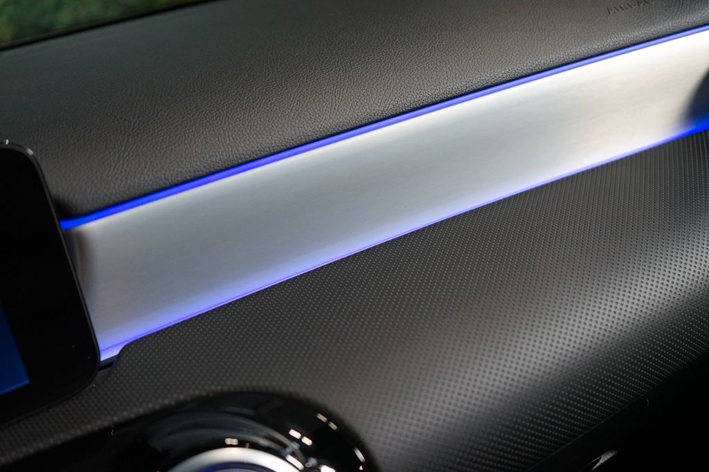 Mercedes-Benz A 200 2024