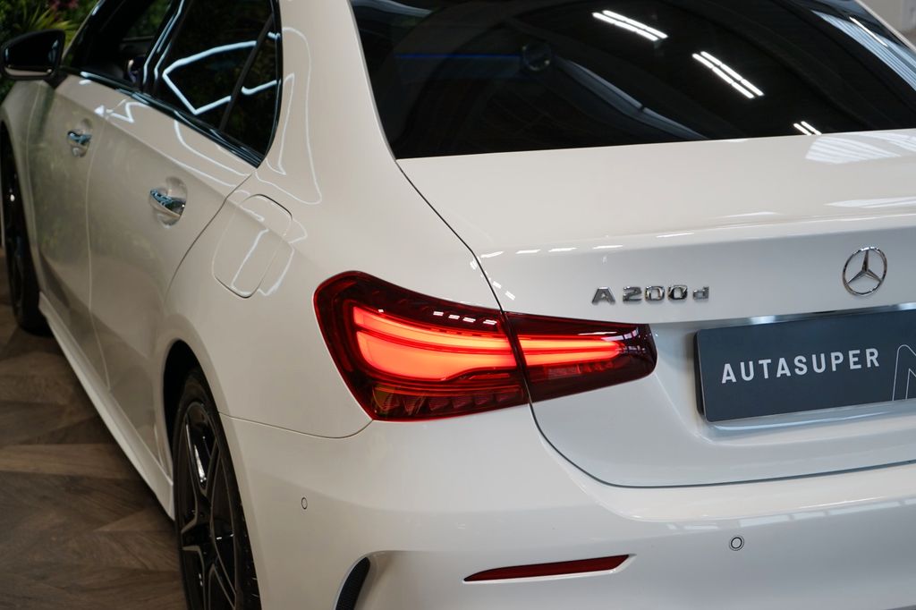 Mercedes-Benz A 200 2024