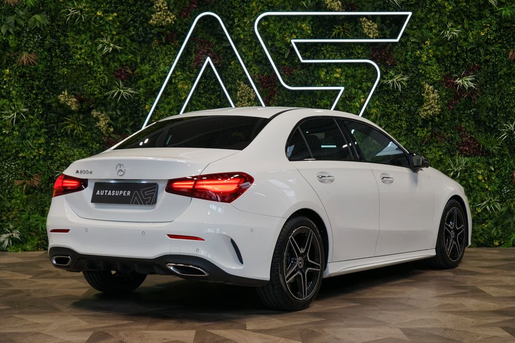 Mercedes-Benz A 200 2024