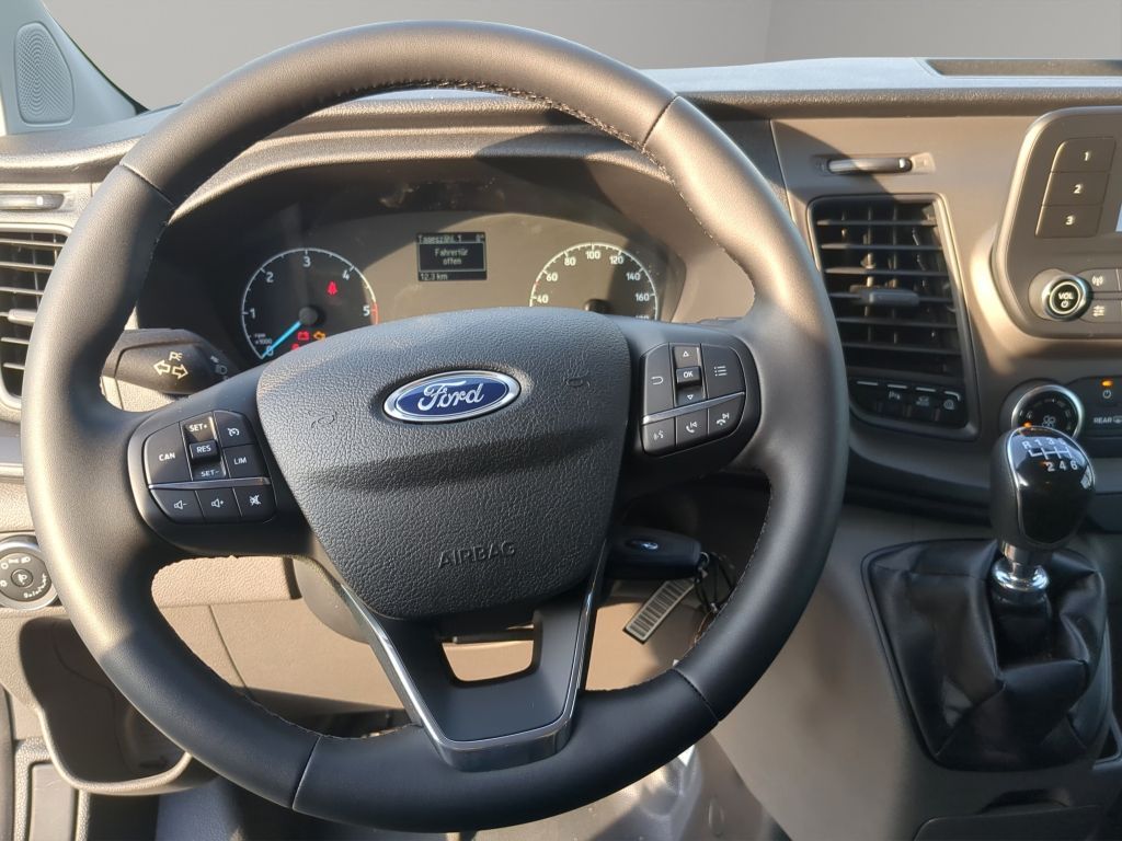 Ford Transit Custom 2024