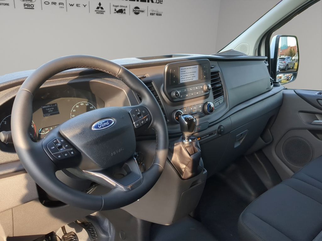 Ford Transit Custom 2024
