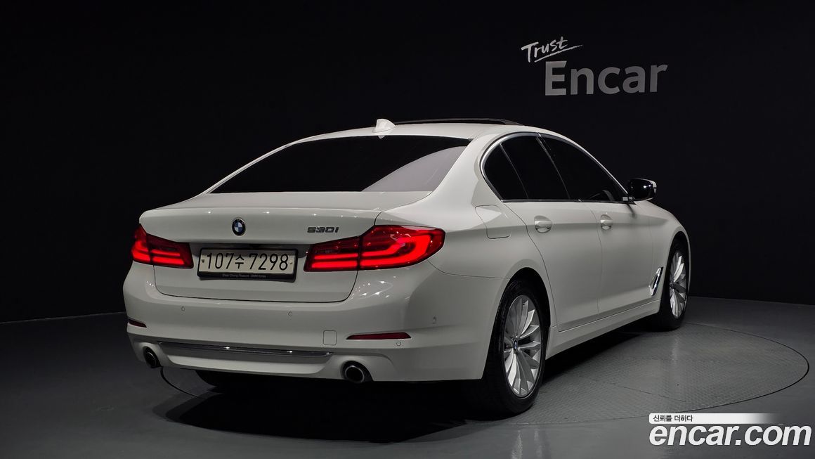 BMW 5-Series 2019
