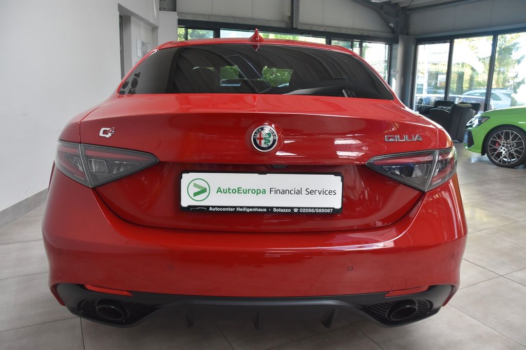 Alfa Romeo Giulia 2024