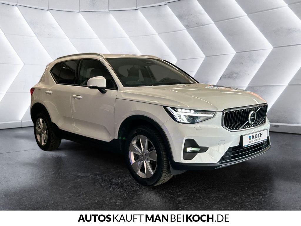 Volvo XC40 2024