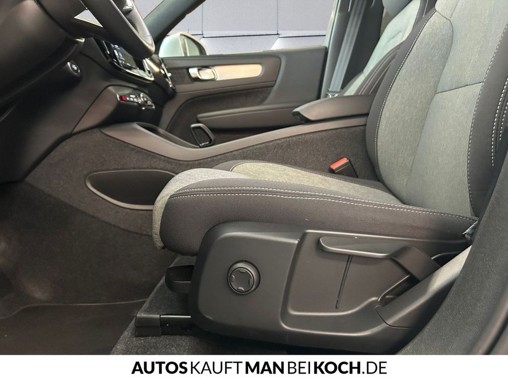 Volvo XC40 2024