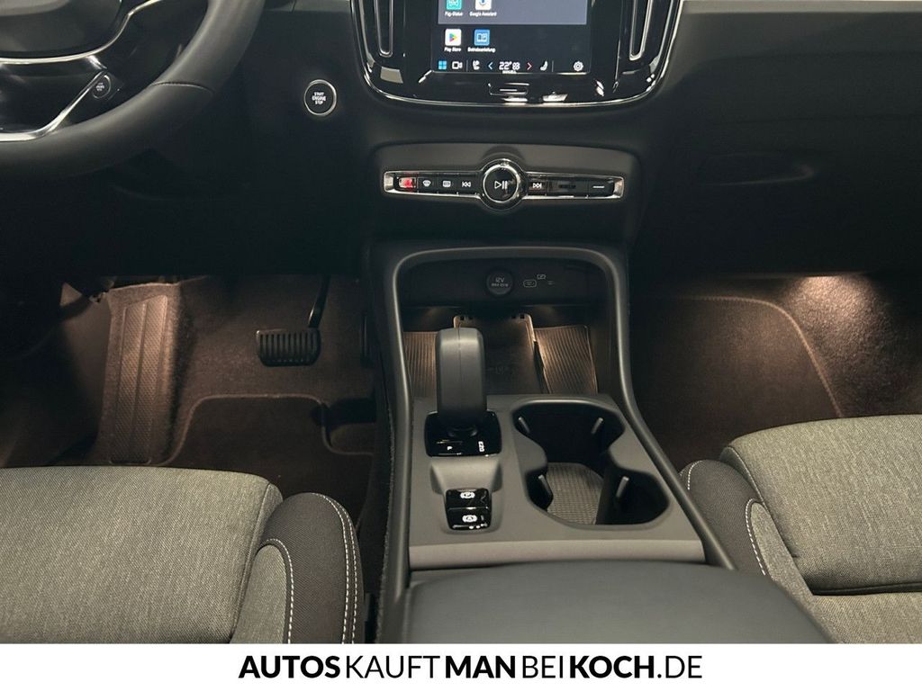 Volvo XC40 2024