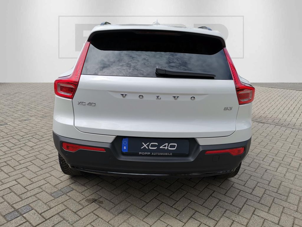 Volvo XC40 2024