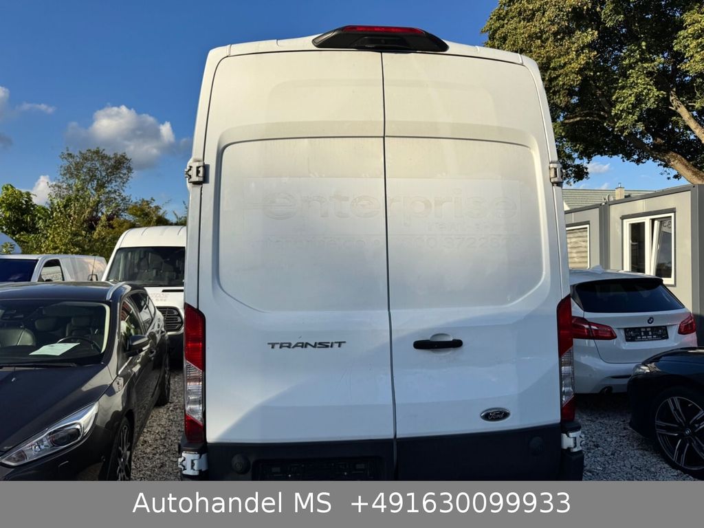 Ford Transit 2023