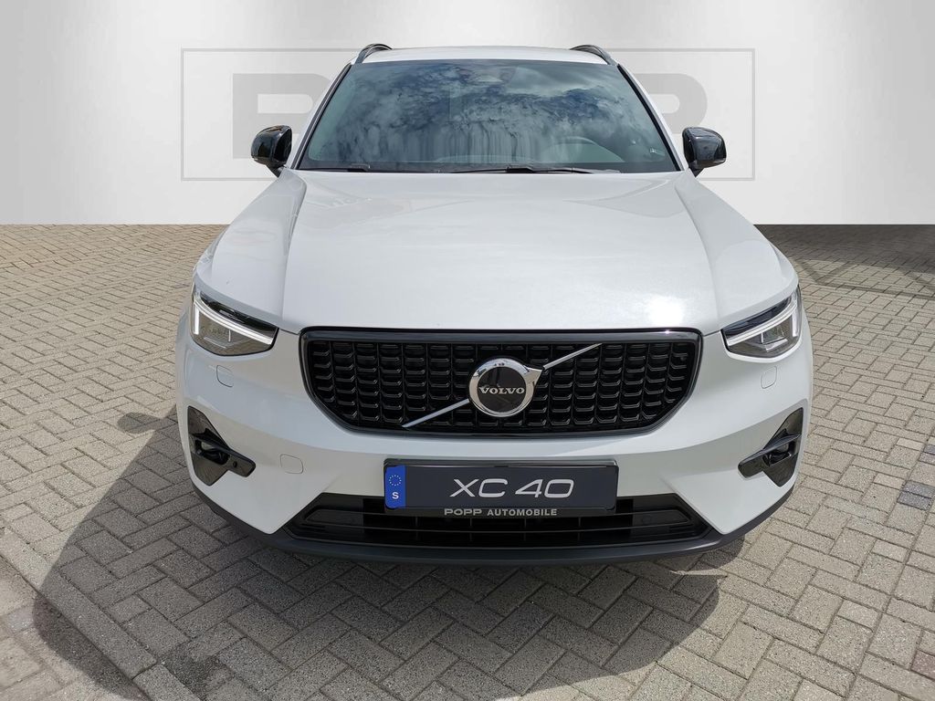 Volvo XC40 2024