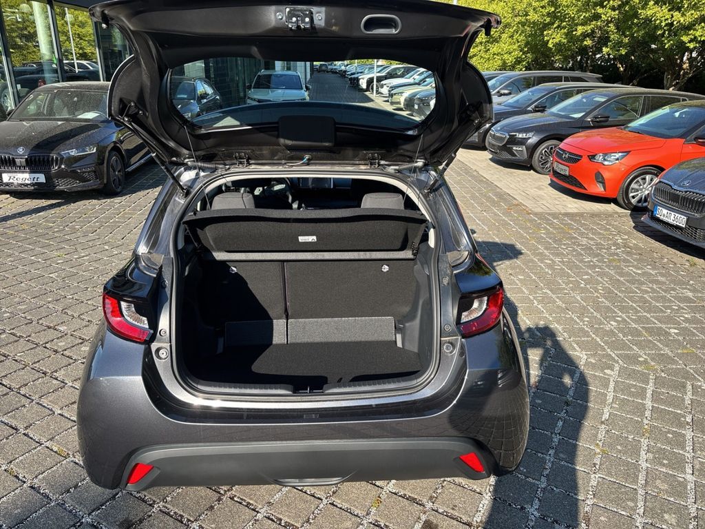 Mazda 2 2025