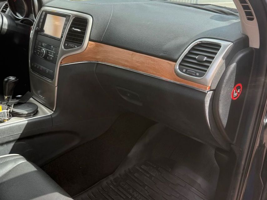 Jeep Grand Cherokee 2011