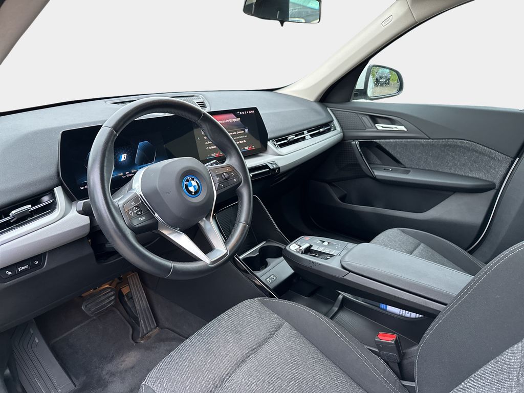 BMW iX1 2023
