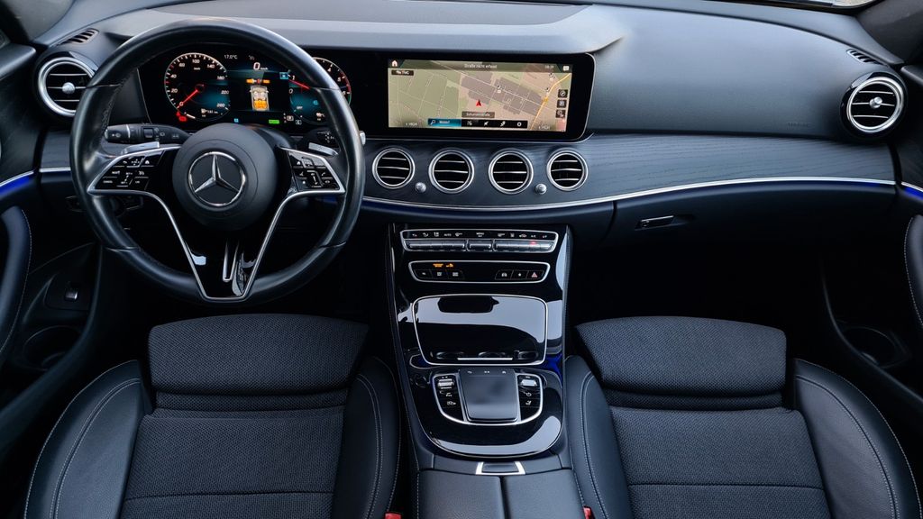 Mercedes-Benz E 300 2021