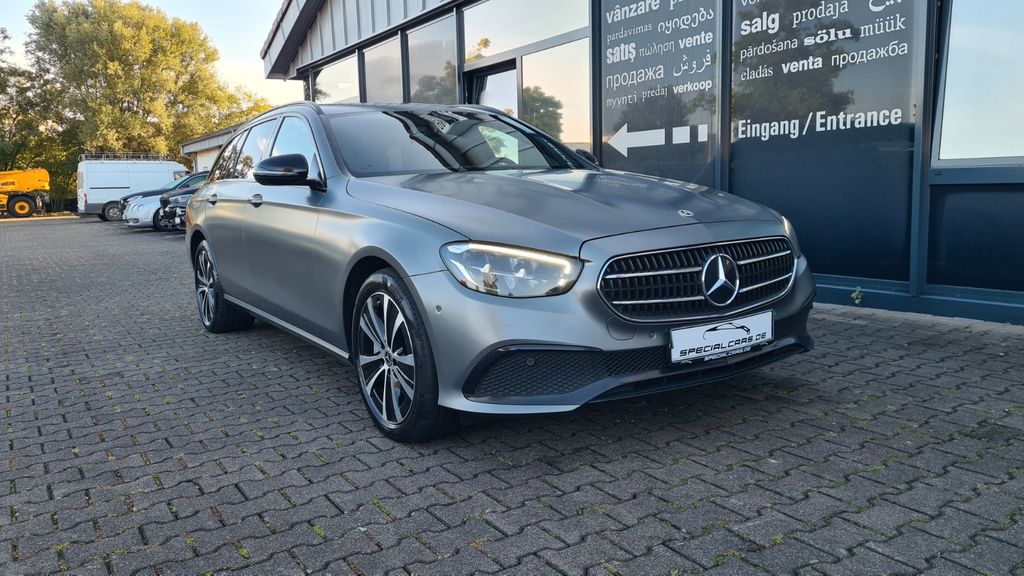 Mercedes-Benz E 300 2021