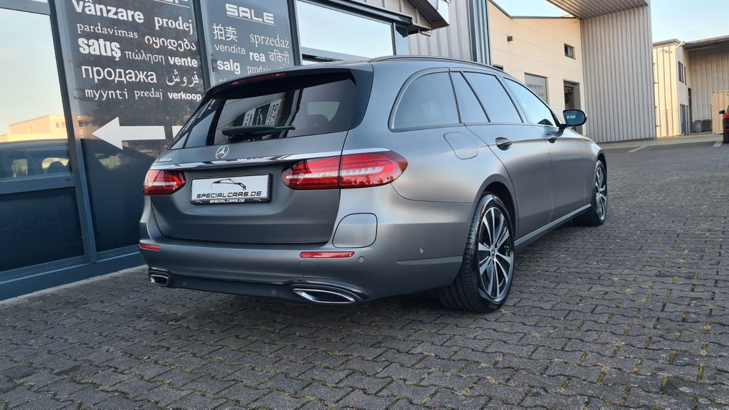 Mercedes-Benz E 300 2021