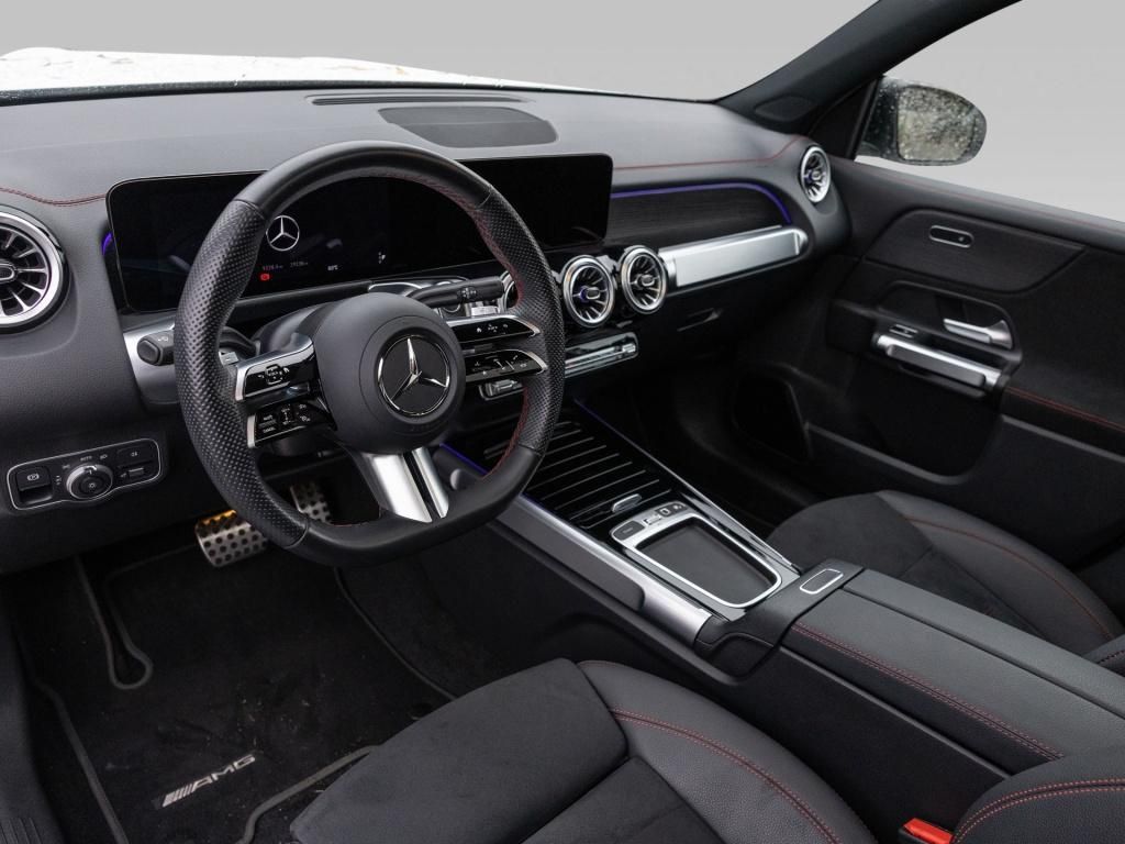 Mercedes-Benz EQB 2024