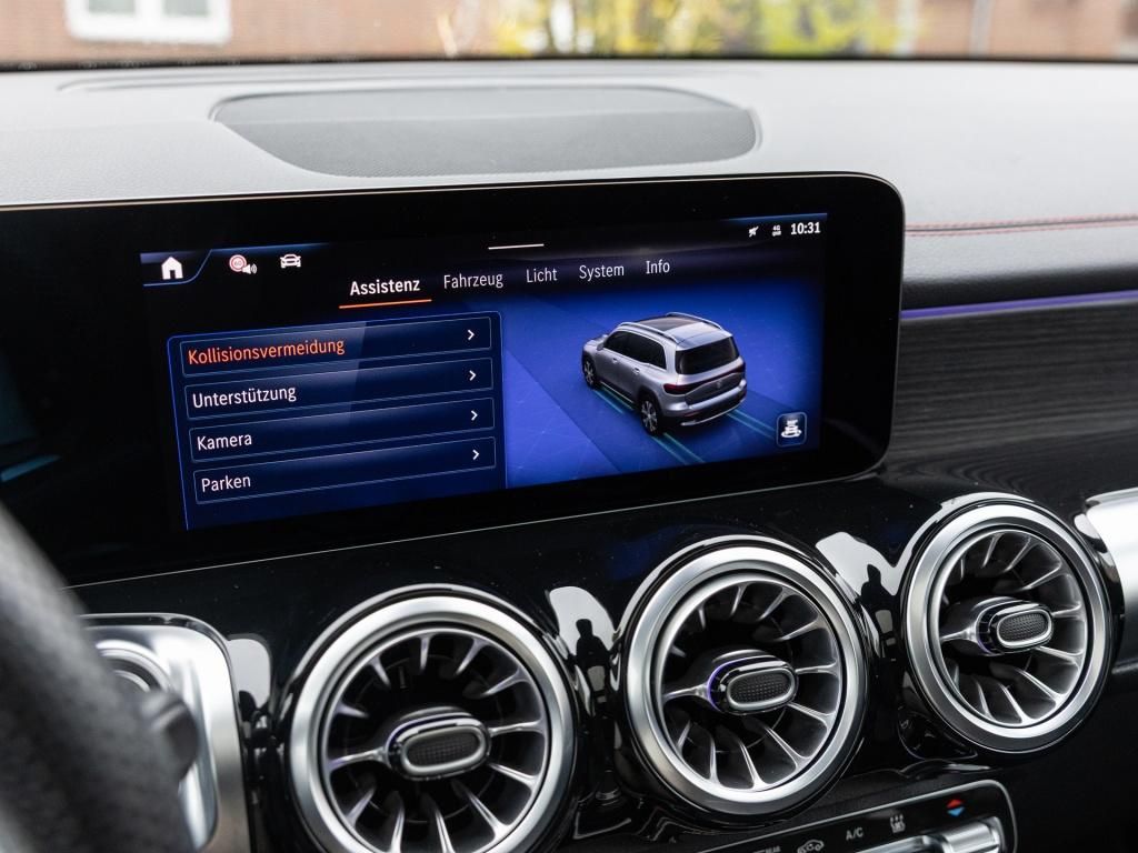 Mercedes-Benz EQB 2024