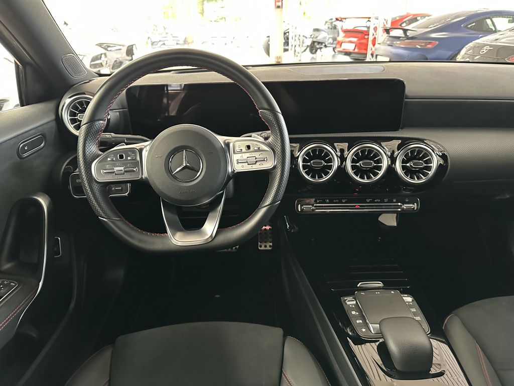 Mercedes-Benz A 250 2024