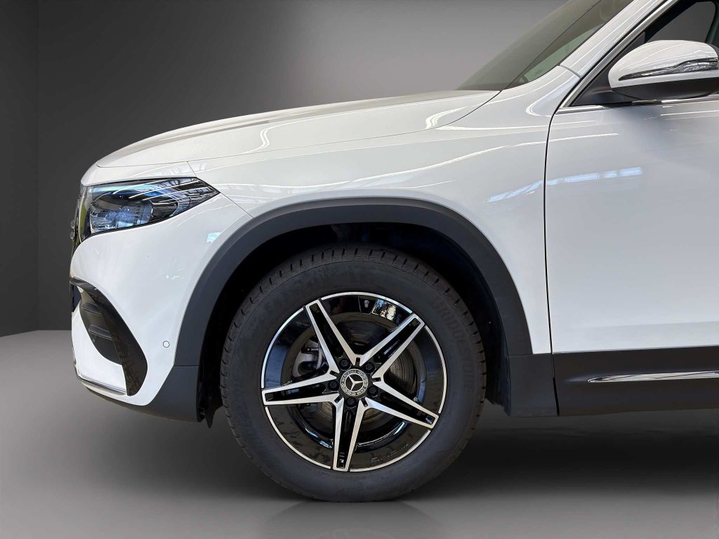 Mercedes-Benz EQB 2023
