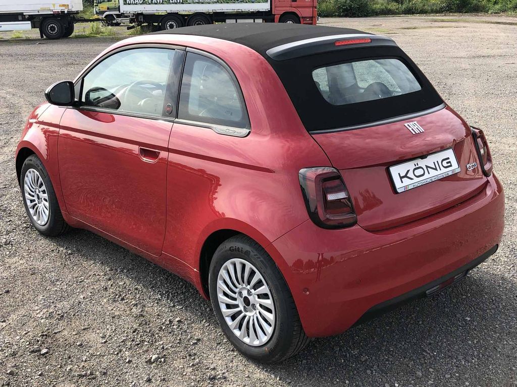 Fiat 500C 2025
