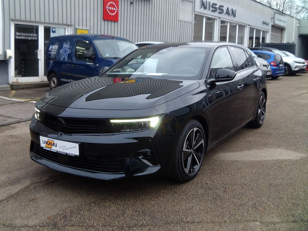 Opel Astra 2025