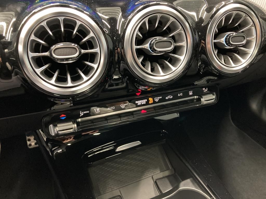 Mercedes-Benz CLA 250 2024