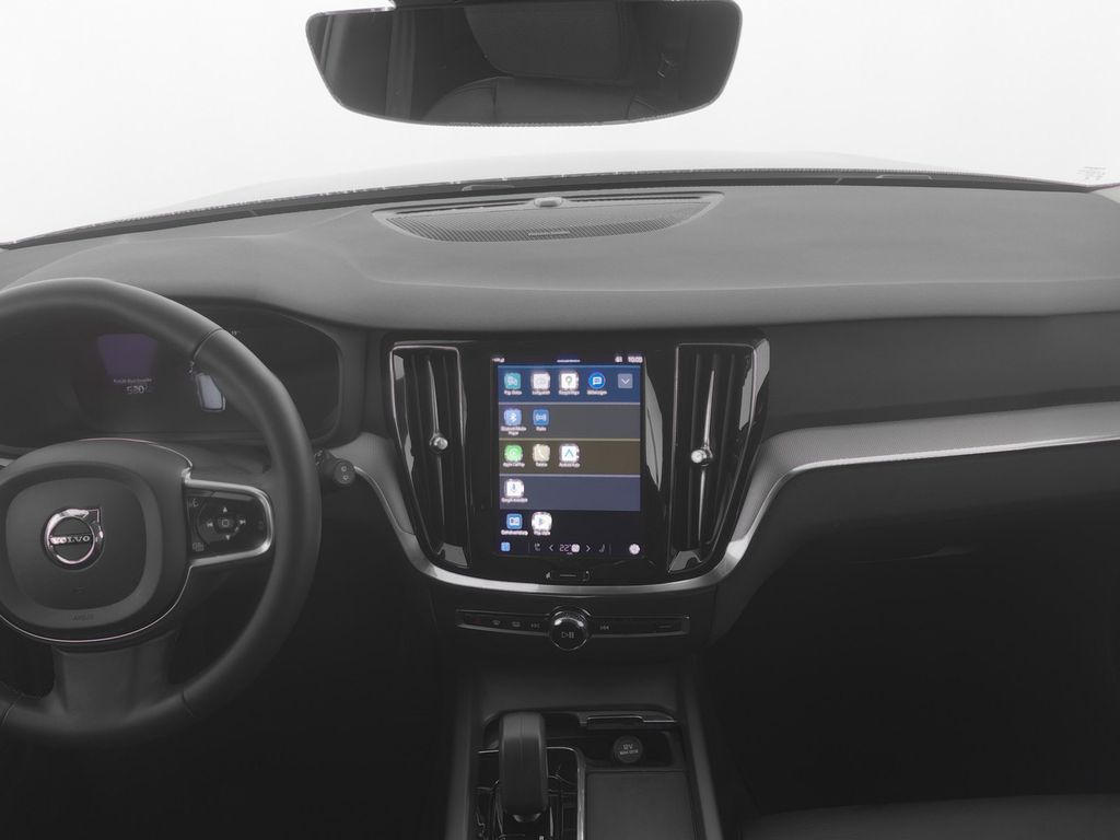 Volvo V60 Cross Country 2023