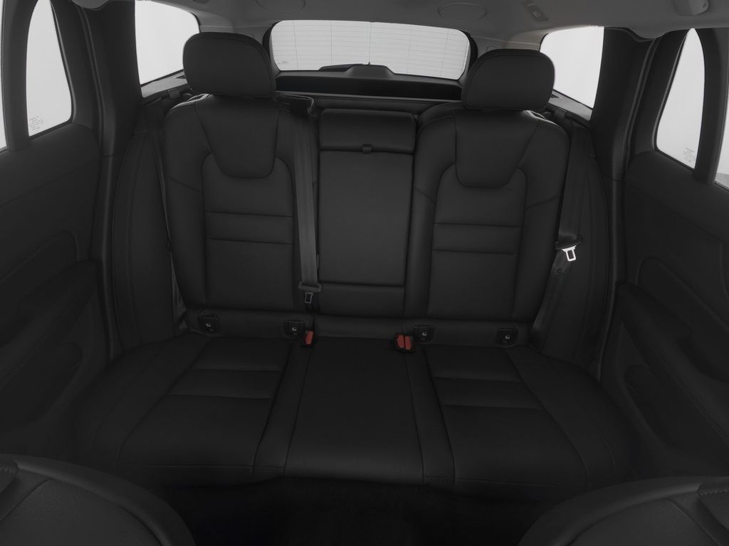 Volvo V60 Cross Country 2023