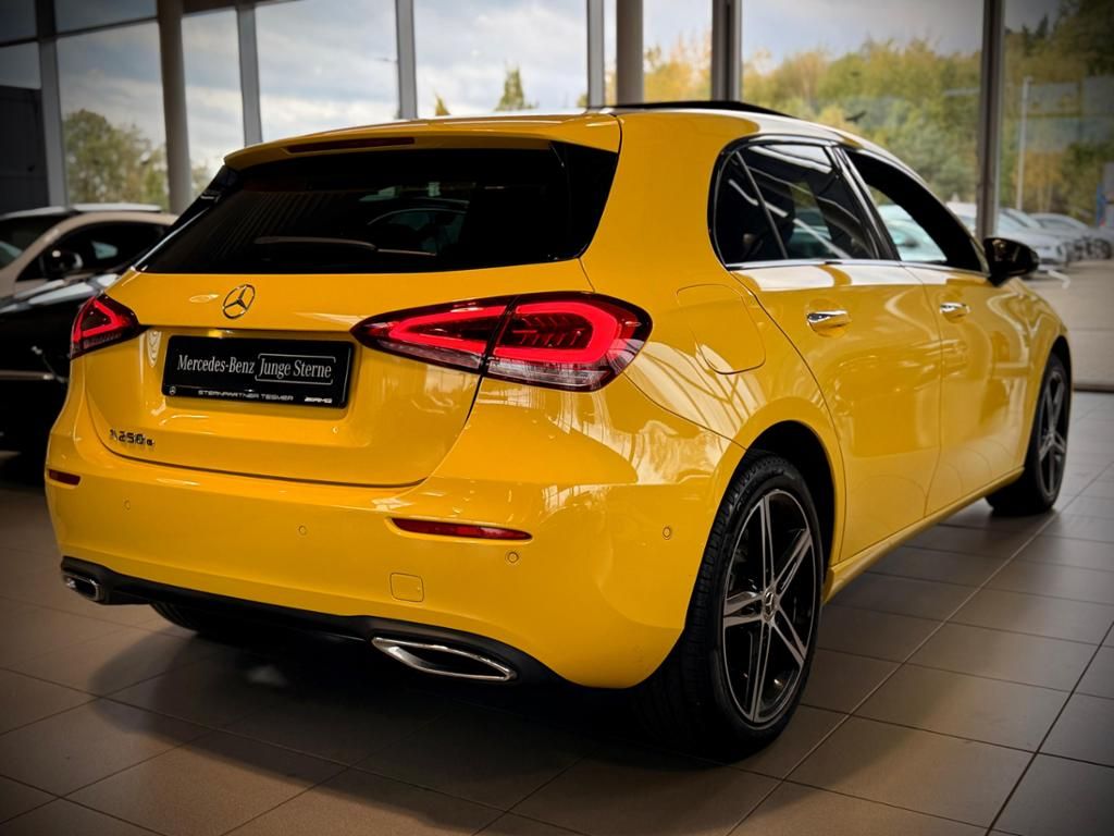 Mercedes-Benz A 250 2021