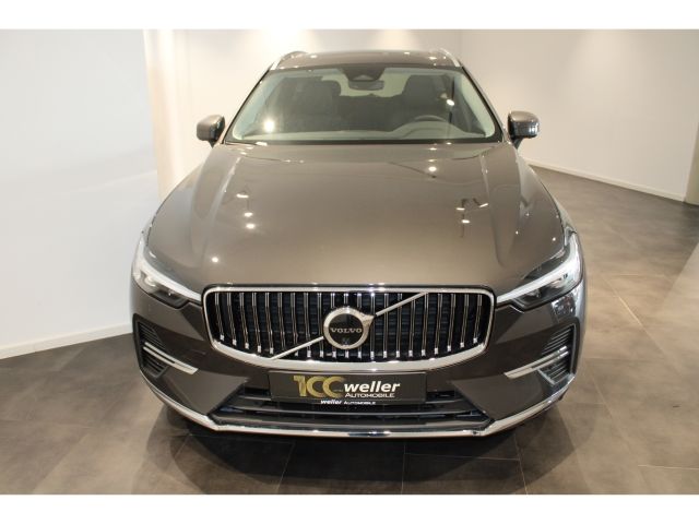 Volvo XC60 2025